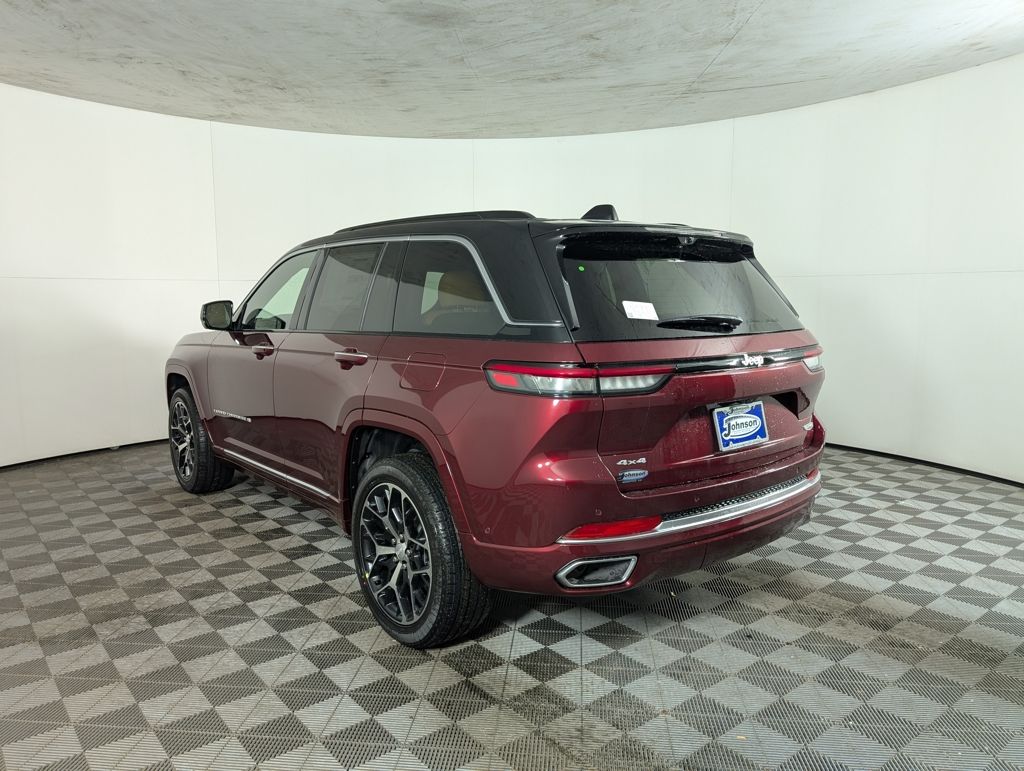 2025 Jeep Grand Cherokee Summit Reserve photo 4