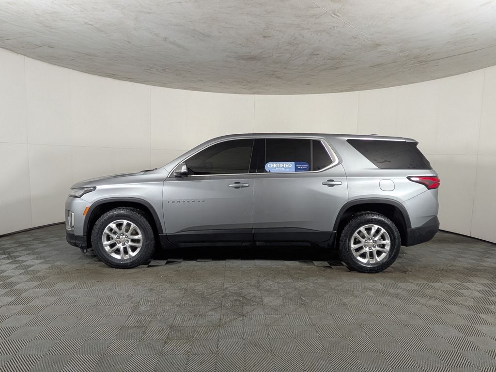 2024 Chevrolet Traverse 1LS photo 2