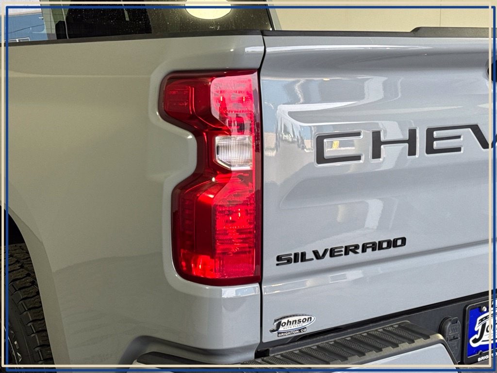 2024 Chevrolet Silverado 1500 Custom - Photo 12