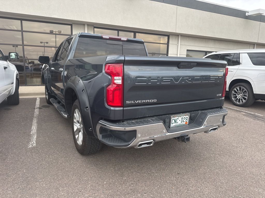 2020 Chevrolet Silverado 1500 LTZ photo 2