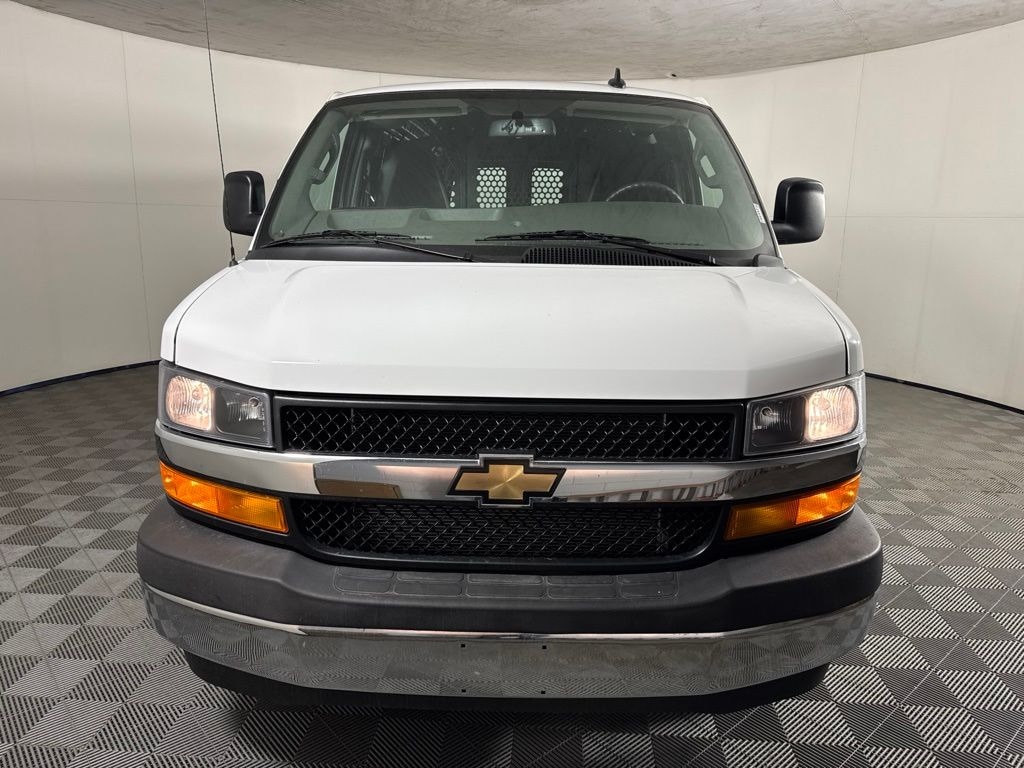 Used 2025 Chevrolet Express Cargo 2500 Work Van Van Cargo Van
