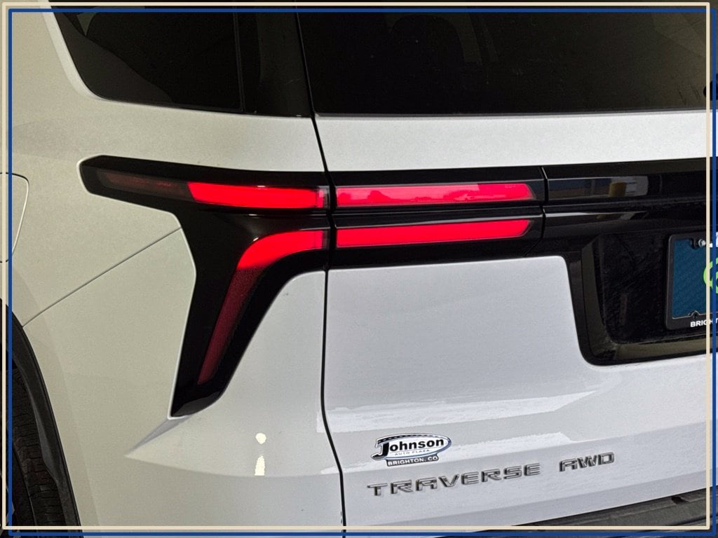 2026 Chevrolet Traverse LT - Photo 13