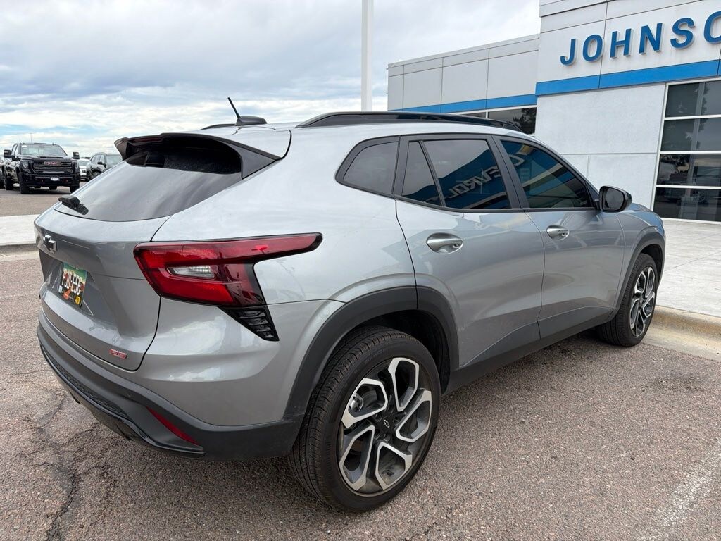 Certified 2025 Chevrolet Trax 2RS SUV