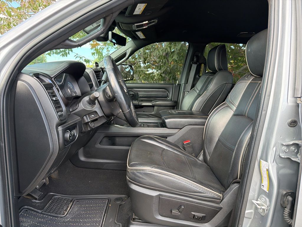 2022 Ram 3500 Limited photo 2