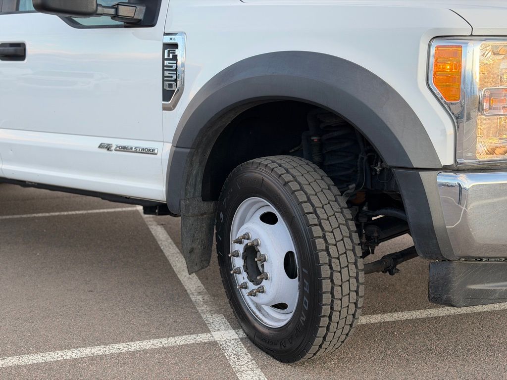 2017 Ford F-550 XL photo 3