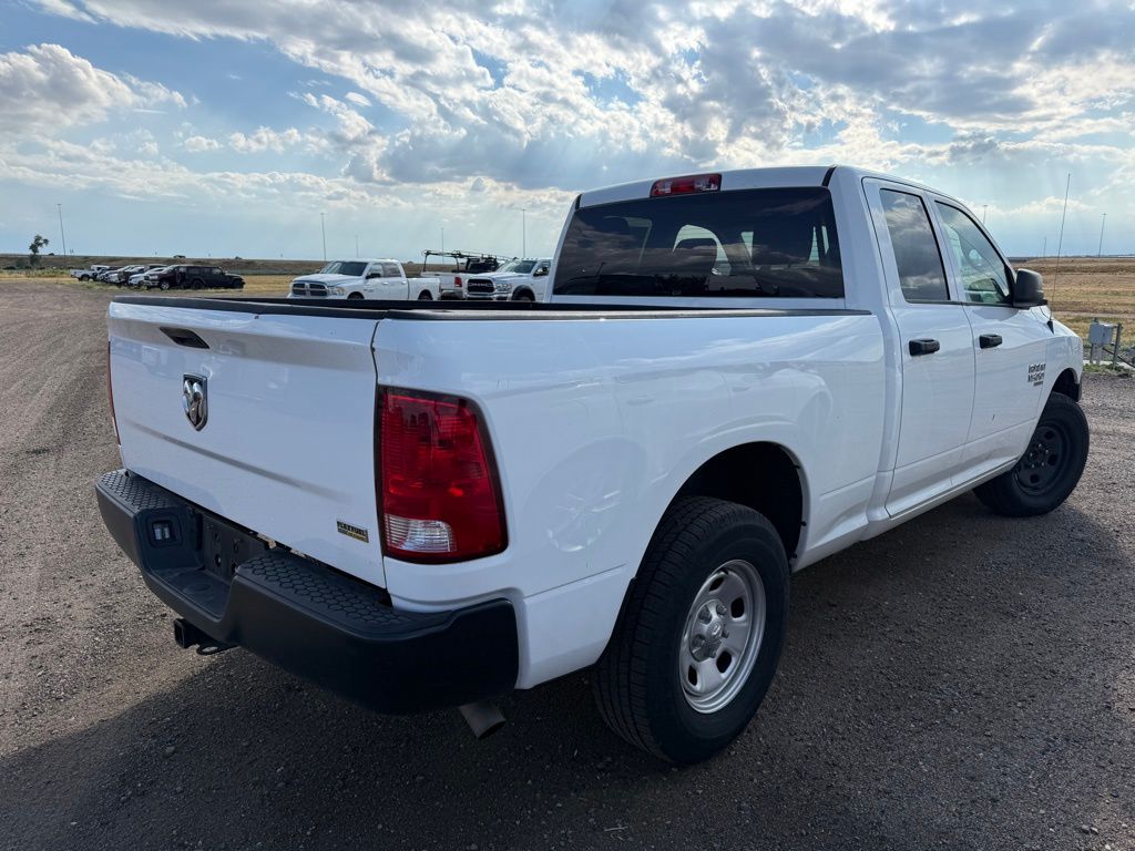 2019 Ram 1500 Classic Tradesman photo 3