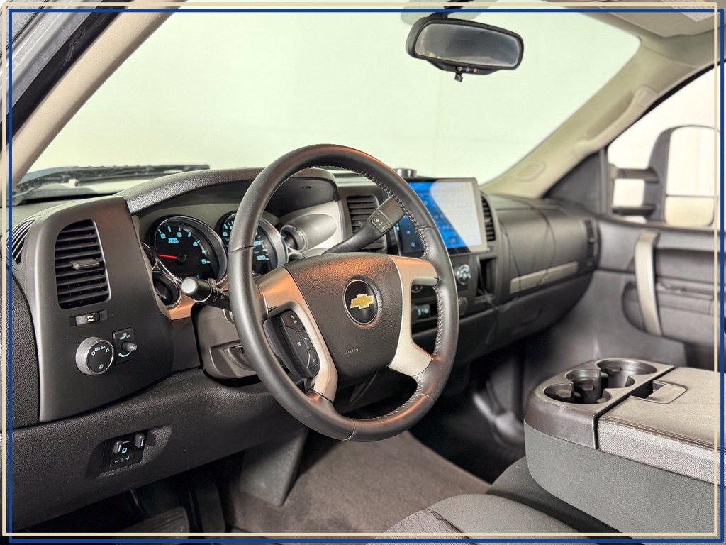 2013 Chevrolet Silverado 2500HD LT - Photo 18