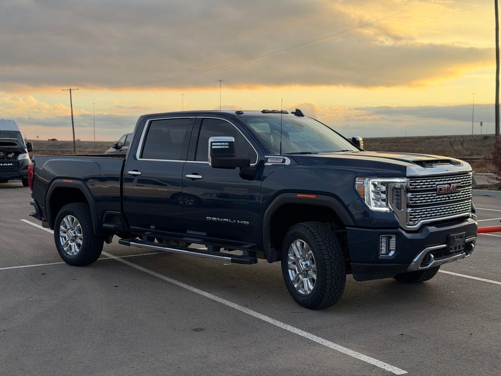2023 Gmc Sierra 2500 HD Denali photo 3