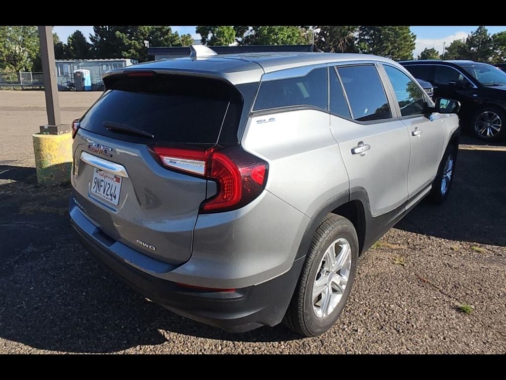 Used 2024 GMC Terrain SLE SUV