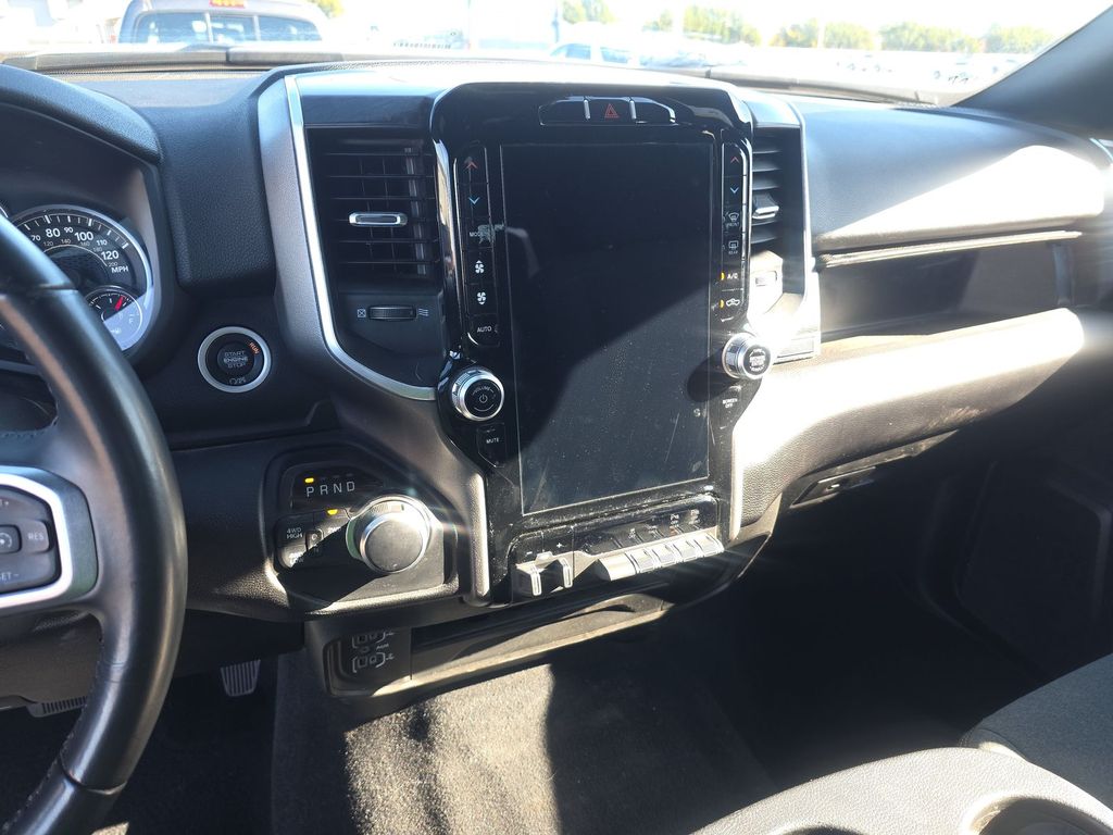 2024 Ram 2500 Big Horn photo 3