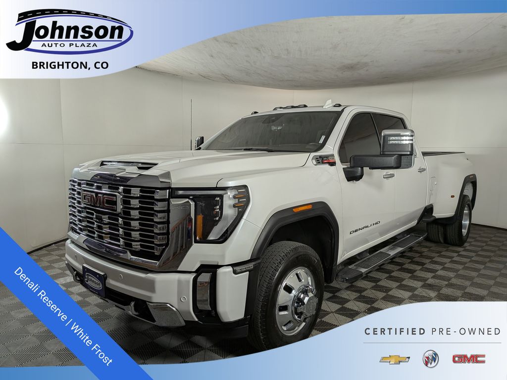 2024 GMC Sierra 4WD Crew Cab Long Box DRW Denali's photo