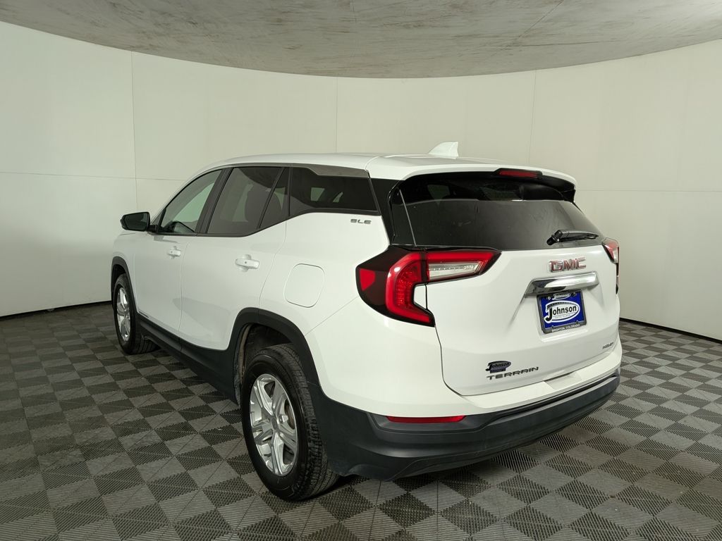 2024 Gmc Terrain SLE photo 4