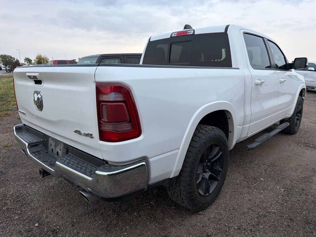 2020 Ram 1500 Laramie photo 3