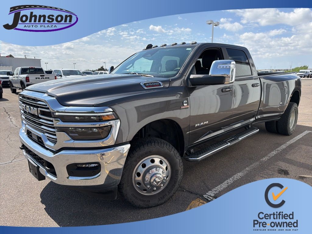 2025 RAM 3500 Laramie 4X4 Crew Cab LWB's photo