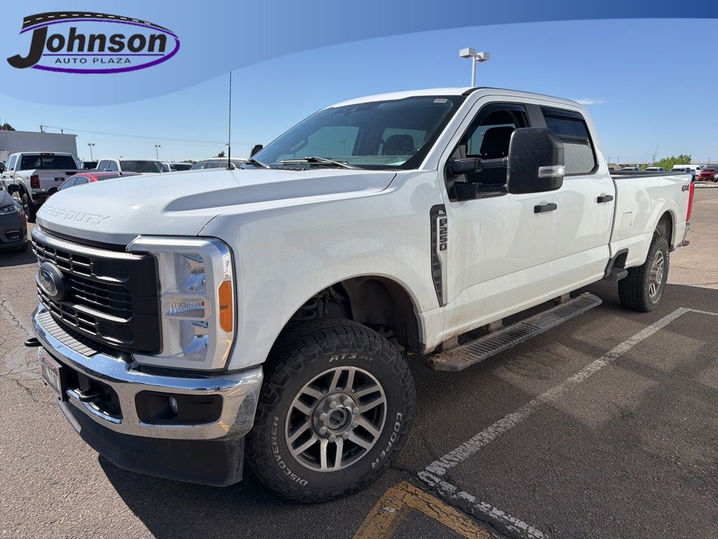 2023 Ford F-250 XL 4x4 Crew Cab 8' Box's photo