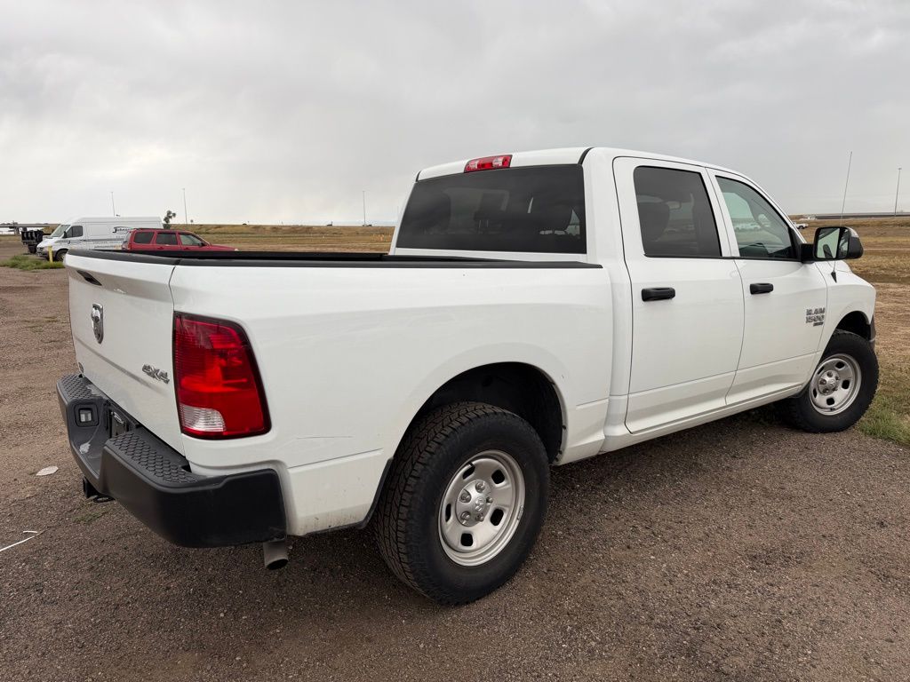 2023 Ram 1500 Classic Tradesman photo 3