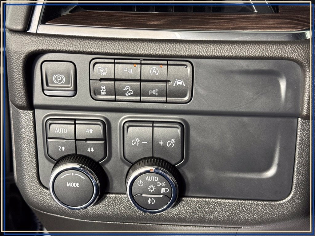 2025 Chevrolet Tahoe Z71 - Photo 15