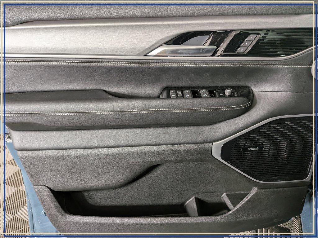2026 Jeep Grand Wagoneer Limited Reserve - Photo 15