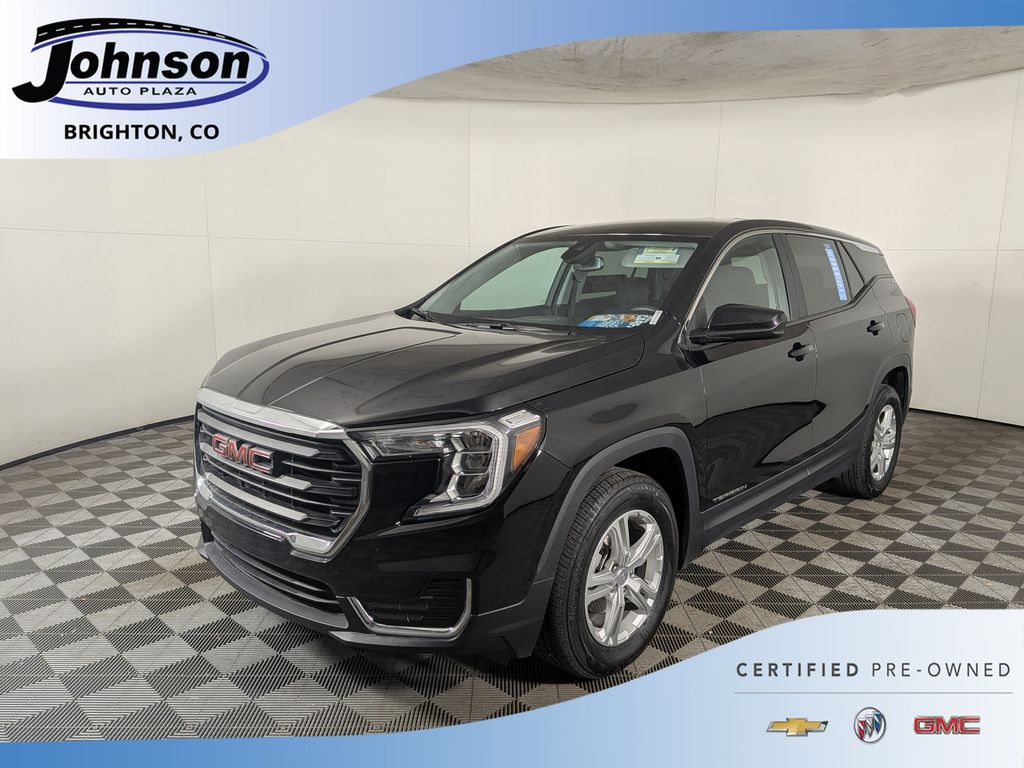 2024 GMC Terrain SLE's photo