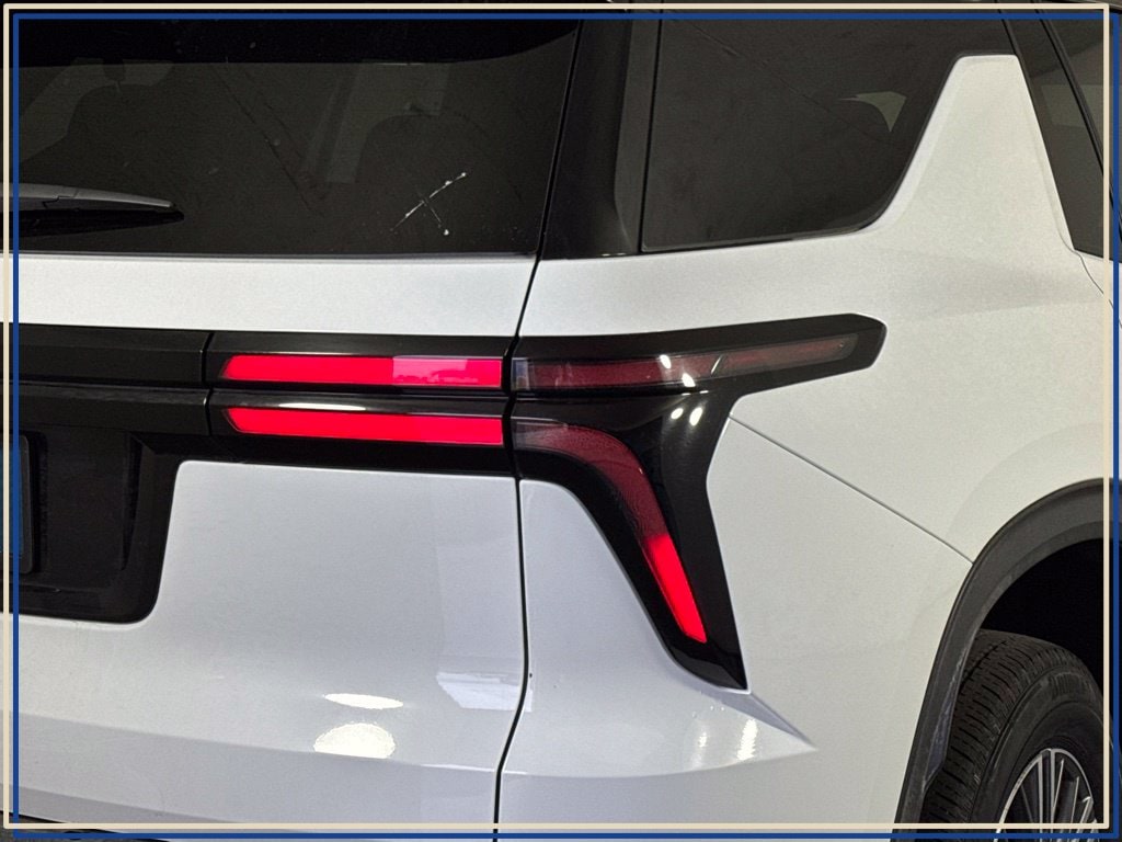2026 Chevrolet Traverse LT - Photo 10