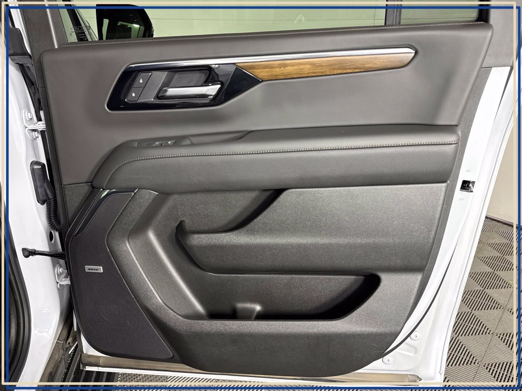 2026 Chevrolet Suburban High Country - Photo 55