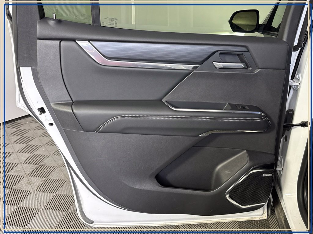 2026 GMC Acadia Elevation - Photo 41