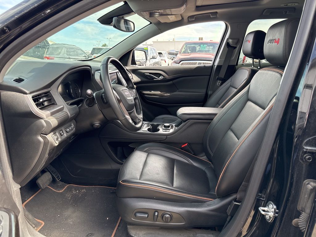2023 Gmc Acadia AT4 photo 2