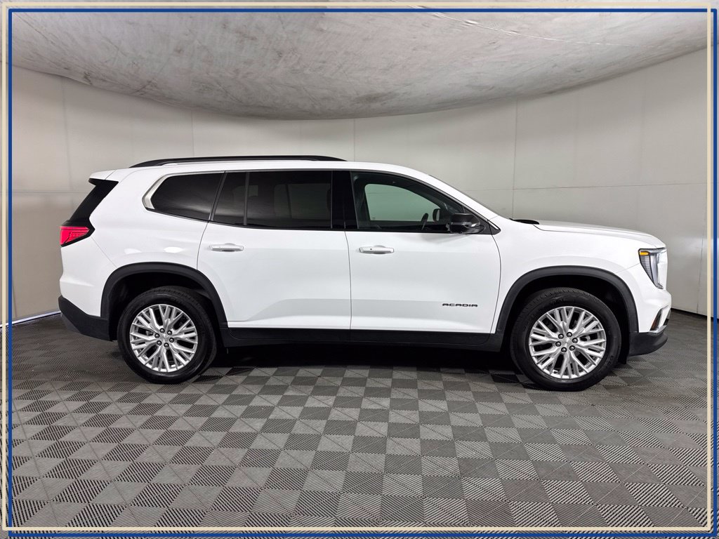 2026 GMC Acadia Elevation - Photo 8