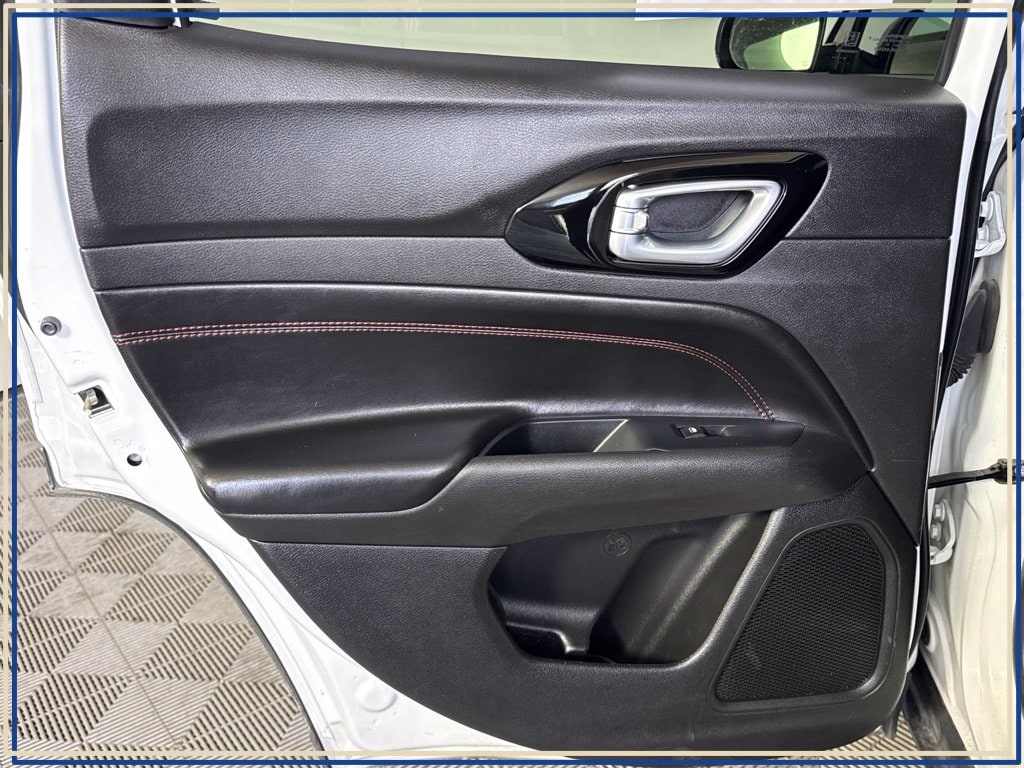 2025 Jeep Compass Trailhawk - Photo 38