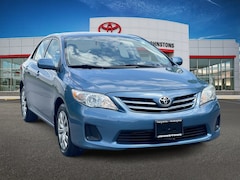 2013 Toyota Corolla LE Sedan