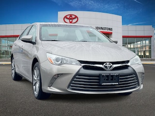2016 Toyota Camry XLE Sedan