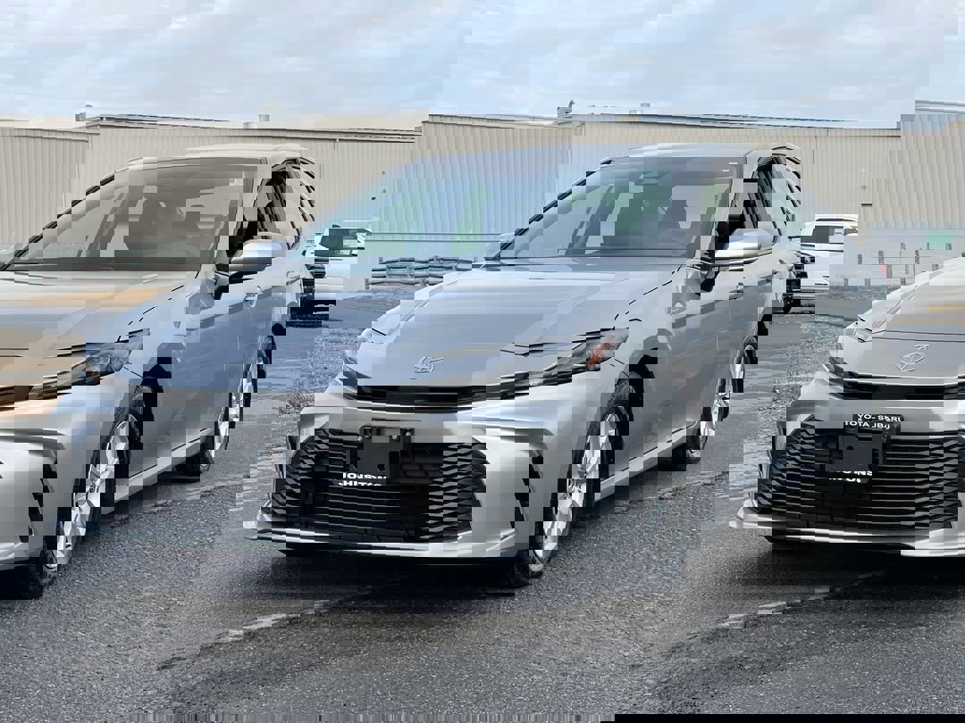 Used 2025 Toyota Camry LE with VIN 4T1DAACK3SU050948 for sale in New Hampton, NY