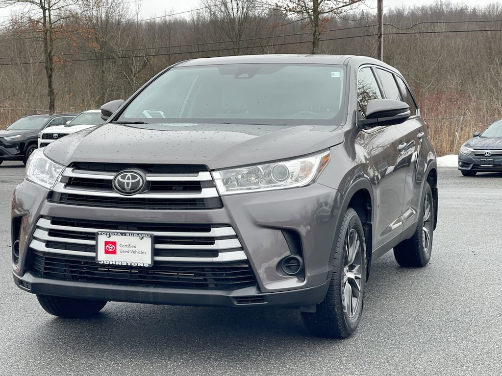 Certified 2019 Toyota Highlander LE V6 SUV