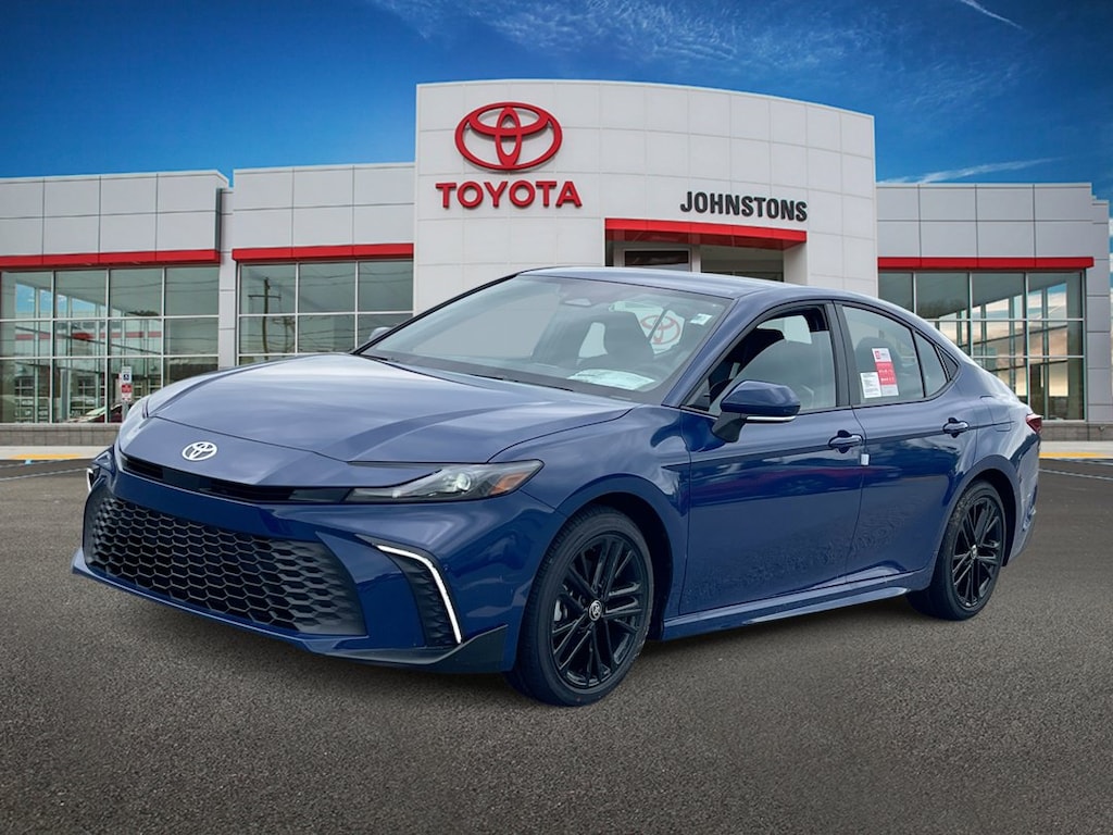 Used 2026 Toyota Camry SE Sedan