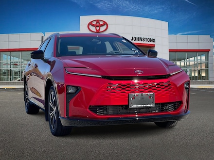 2025 Toyota Crown Signia XLE XLE