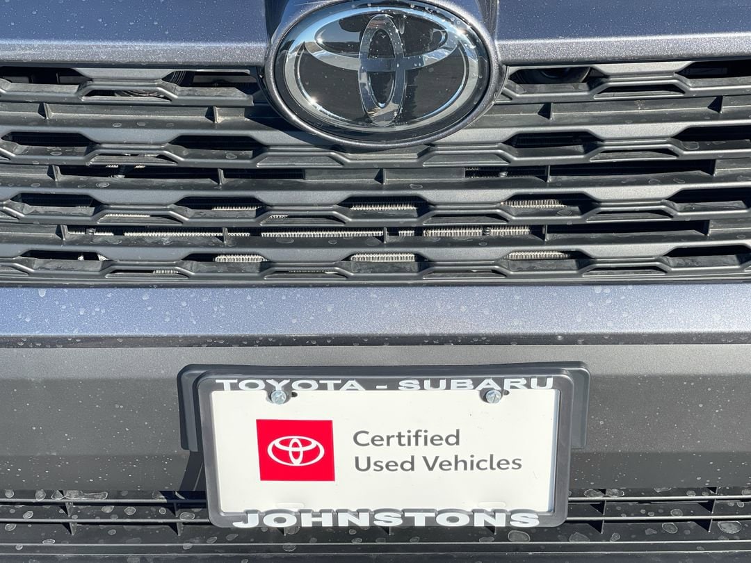 2025 Toyota RAV4 LE - Photo 19