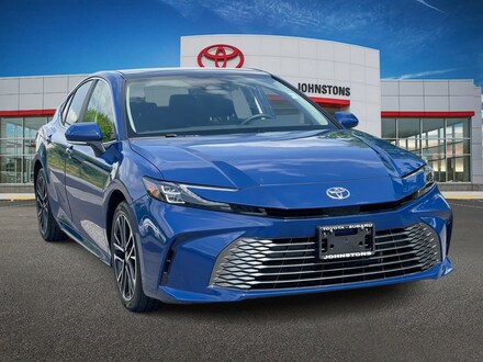 2025 Toyota Camry XLE Sedan