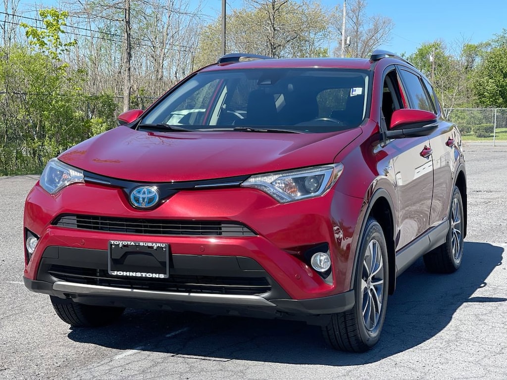 Used 2018 Toyota RAV4 Hybrid XLE SUV