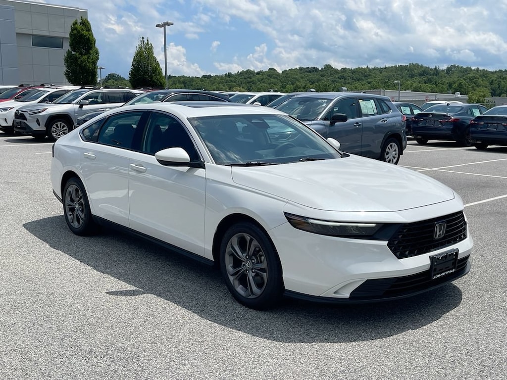 Used 2024 Honda Accord EX Sedan