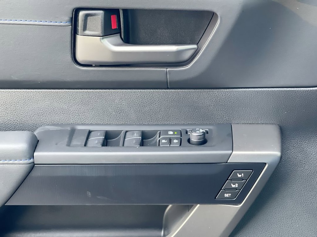 New 2026 Toyota Tundra Platinum PLATINUM CREWMAX 5.5