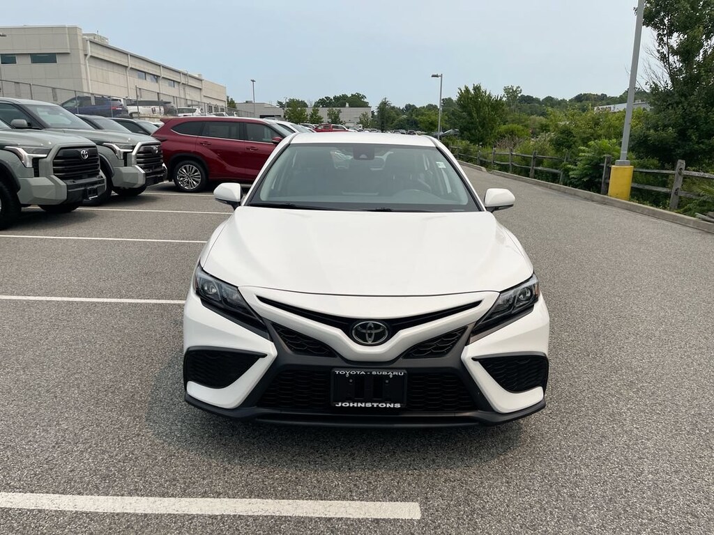 Used 2024 Toyota Camry SE Sedan