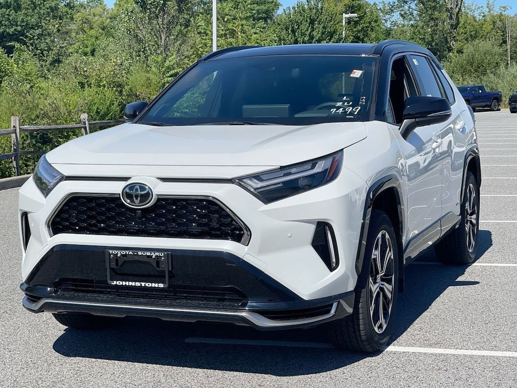 New 2025 Toyota RAV4 Plug-in Hybrid XSE PLUG-IN HYBRID