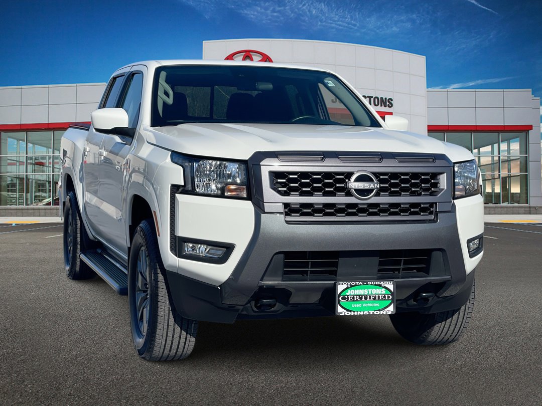 2025 Nissan Frontier SV Crew Cab 4X4 SWB's photo