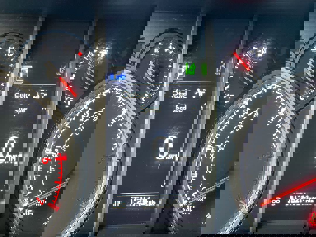 2022 Toyota 4Runner Limited photo 3