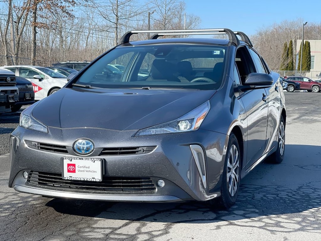 Certified 2021 Toyota Prius LE Hatchback