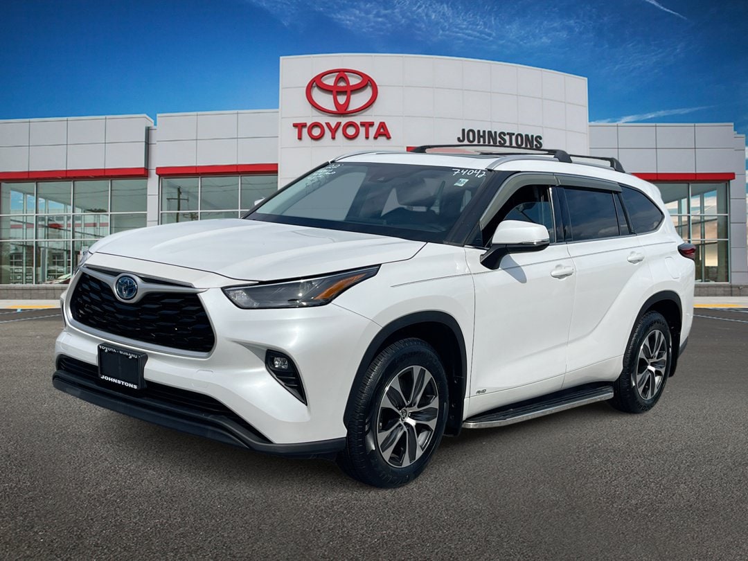 2022 Toyota Highlander Hybrid SUV 