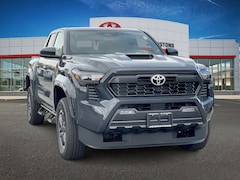 2025 Toyota Tacoma i-FORCE MAX TRD Sport 4X4 DOUBLE CAB HV