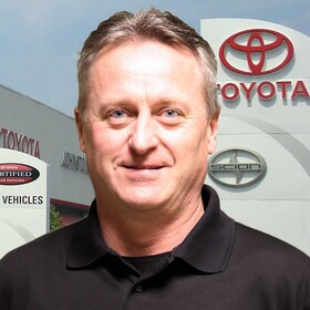 Staff member John Irwin from ID_acc828