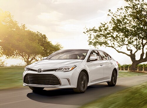 what different tire options are available at Johnstons Toyota in New Hampton