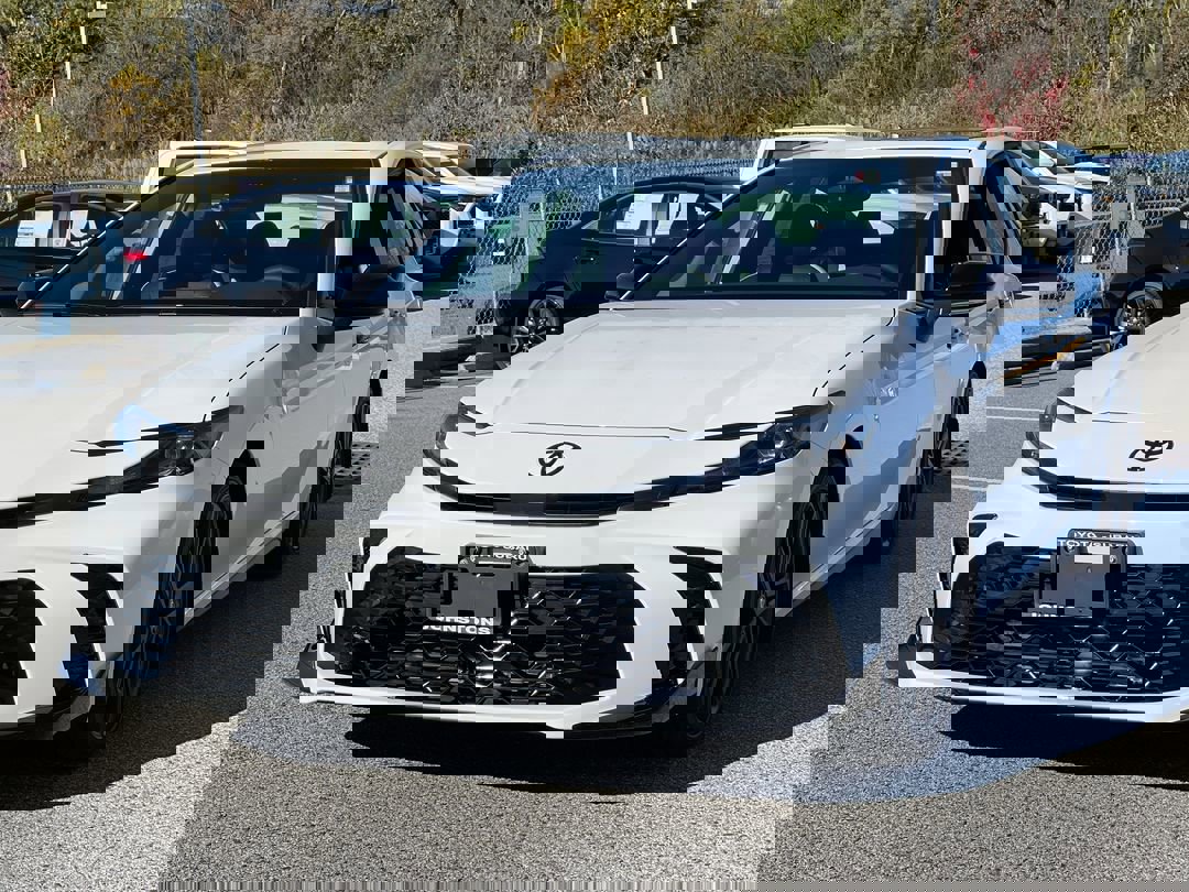 2026 Toyota Camry photo 2